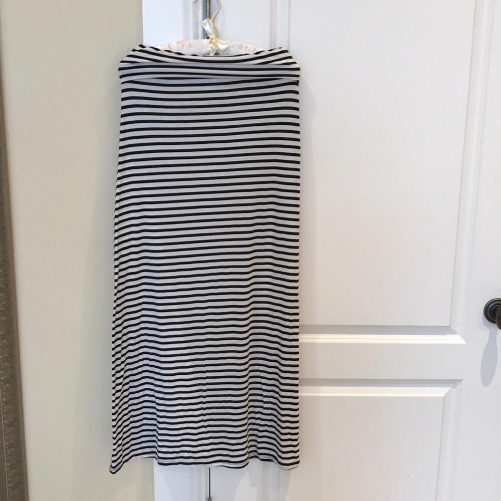 Maxi skirt by Nollie